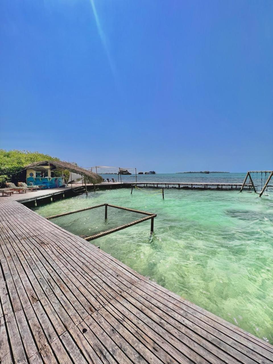 Отель El Arca Tintipan Island Экстерьер фото