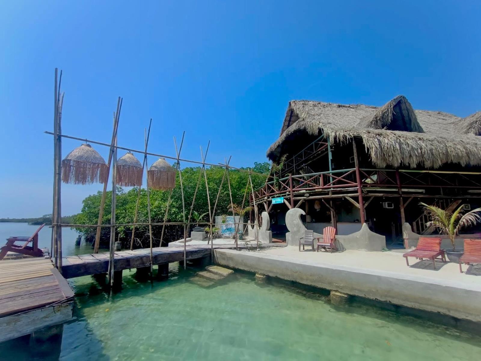 Отель El Arca Tintipan Island Экстерьер фото