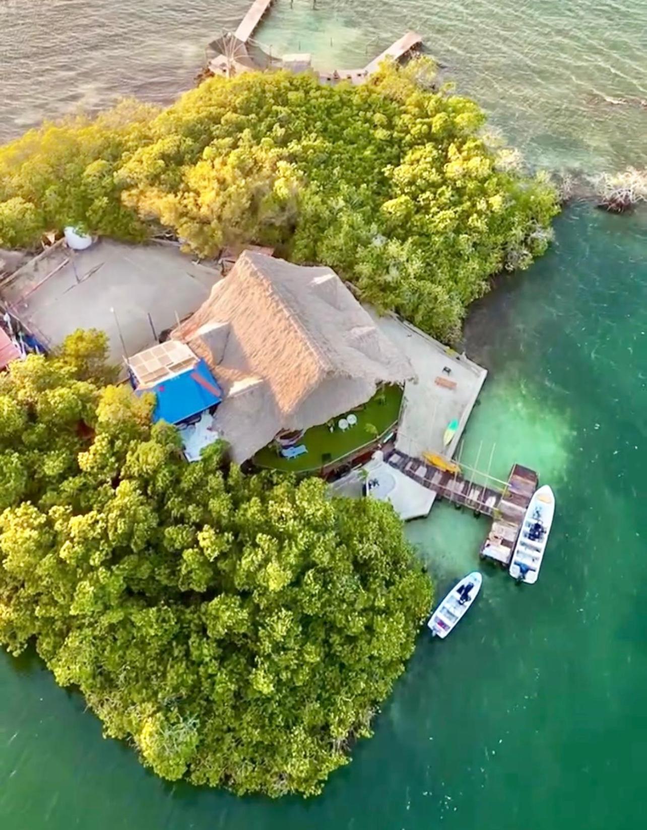 Отель El Arca Tintipan Island Экстерьер фото